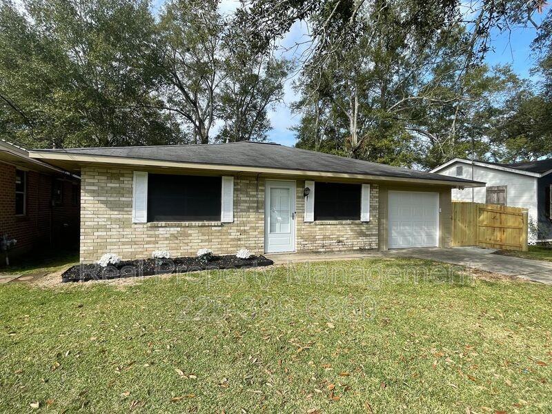 4225 W Central Ave - Photo 3 of 30