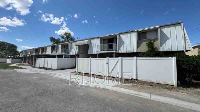 3414 S Sue St #5 - Photo 2 of 21