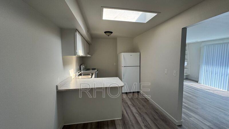 3414 S Sue St #5 - Photo 6 of 21