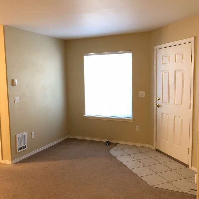 1973 Sw Canyon Dr - Photo 3 of 20