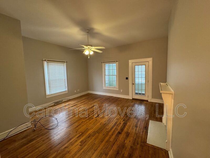 101 S 7th St - Photo 5 of 28