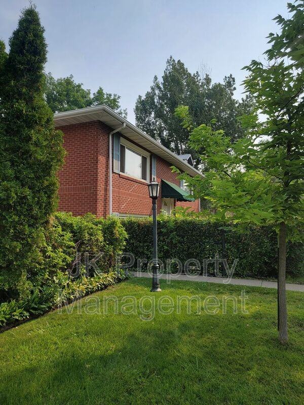 1305 2nd Avenue North #02 - Photo 4 of 30