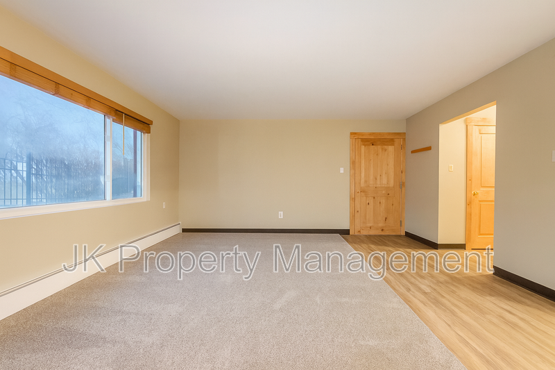 1305 2nd Avenue North #02 - Photo 5 of 30