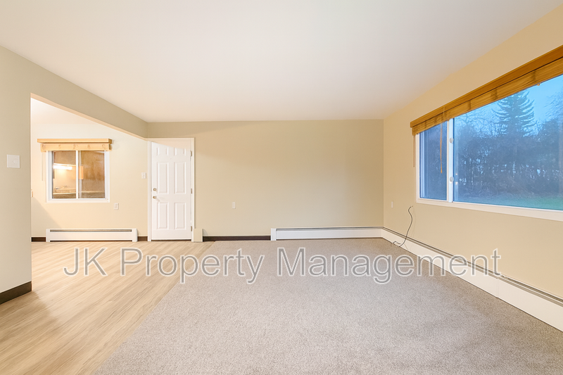 1305 2nd Avenue North #02 - Photo 7 of 30