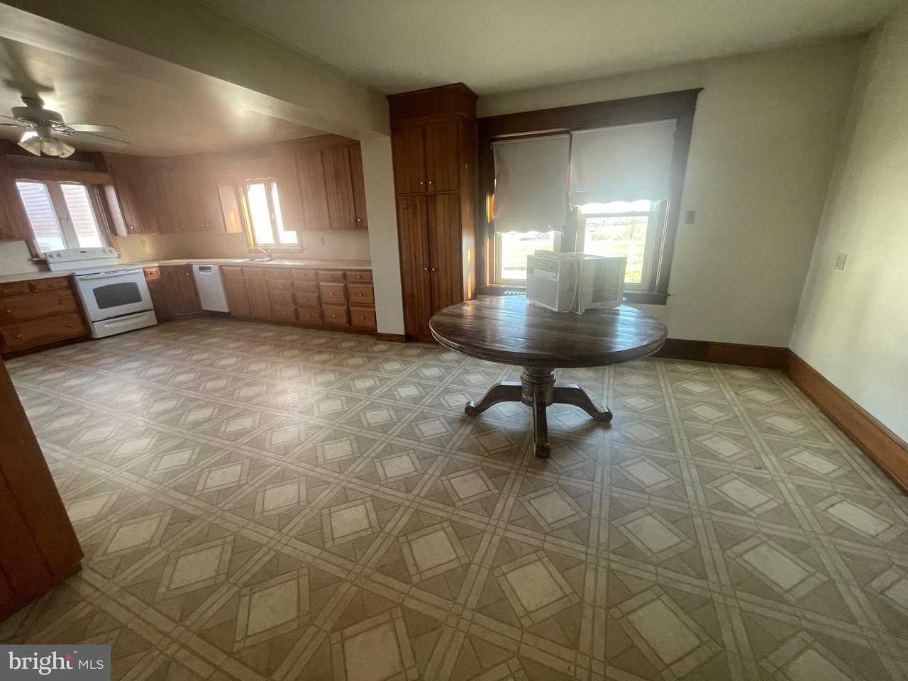 219 Herr Road - Photo 5 of 25