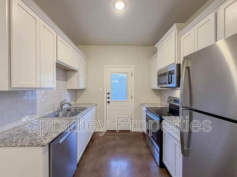 1004 Sparrow Cv Unit A - Photo 6 of 19