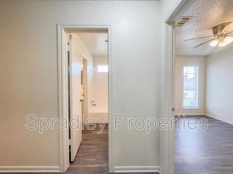 326 Tucson Drive - Photo 7 of 18