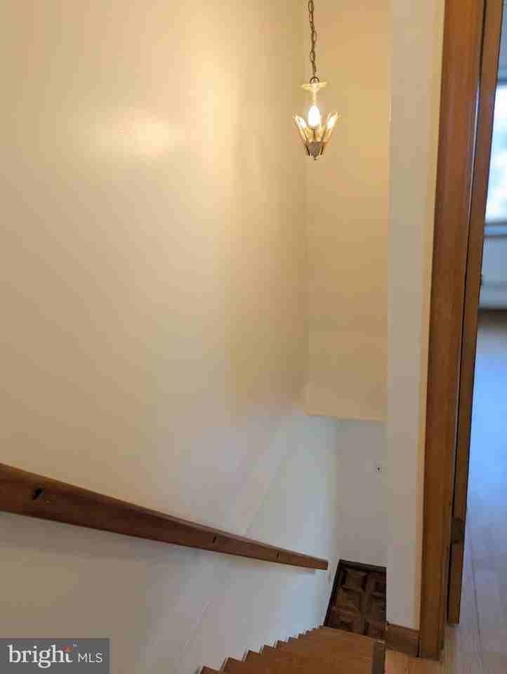 1545 W Passyunk Ave - Photo 5 of 22