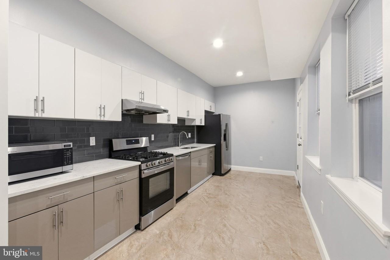 909 North 4th Street - Photo 5 of 25