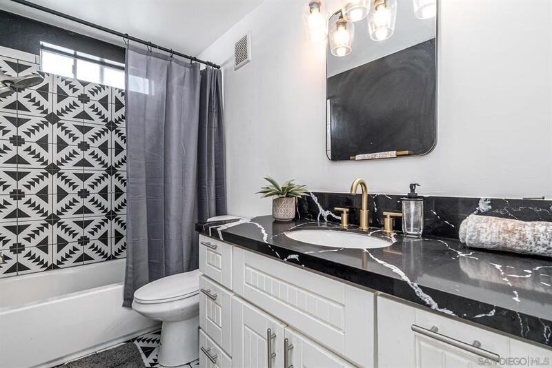 4261 1/2 33rd St - Photo 6 of 7