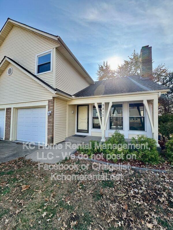 9817 W 83rd Ter - Photo 2 of 33