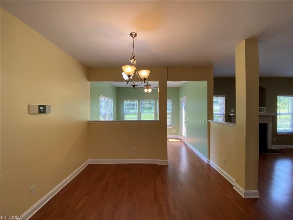 115 N Field Dr - Photo 5 of 28