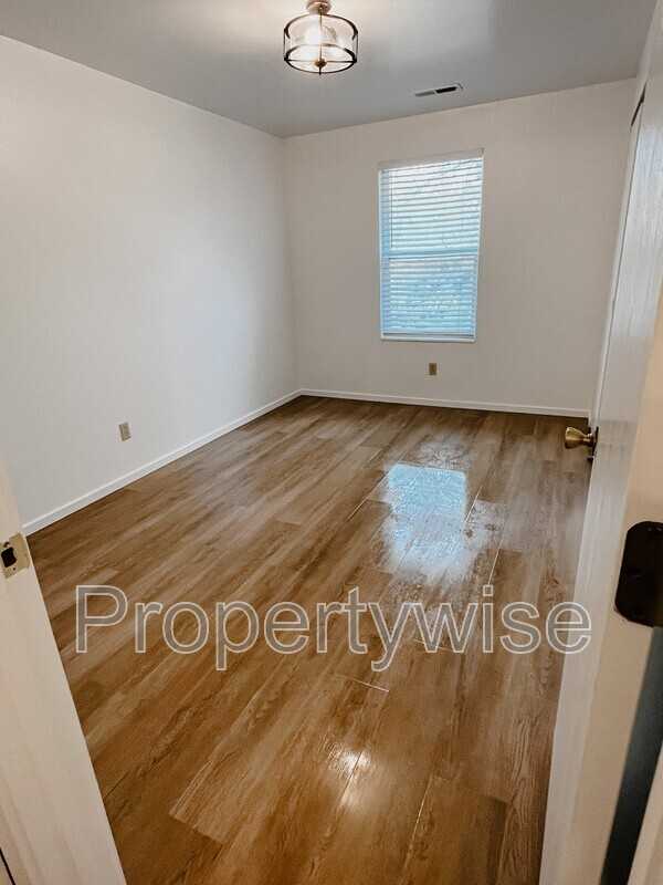 770 N Main St #2 - Photo 7 of 14