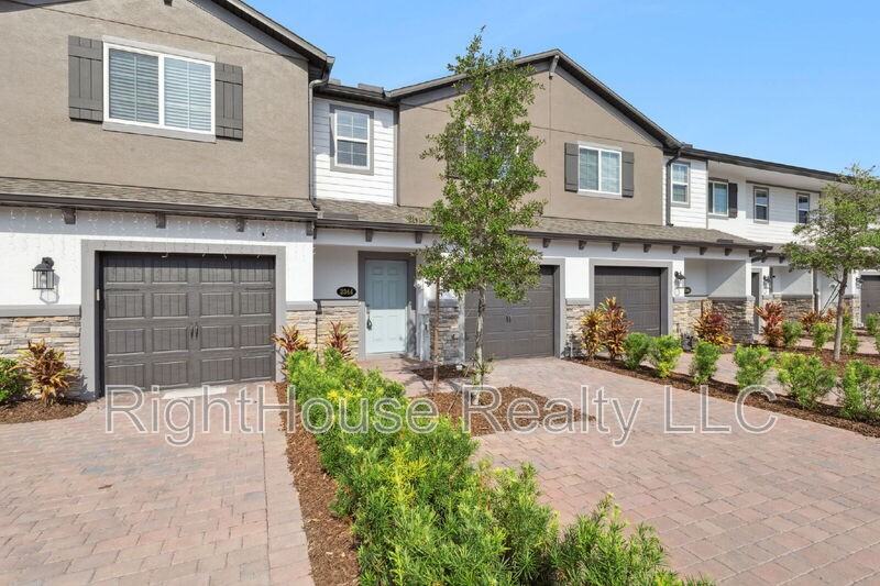 2344 Prickly Pear Way