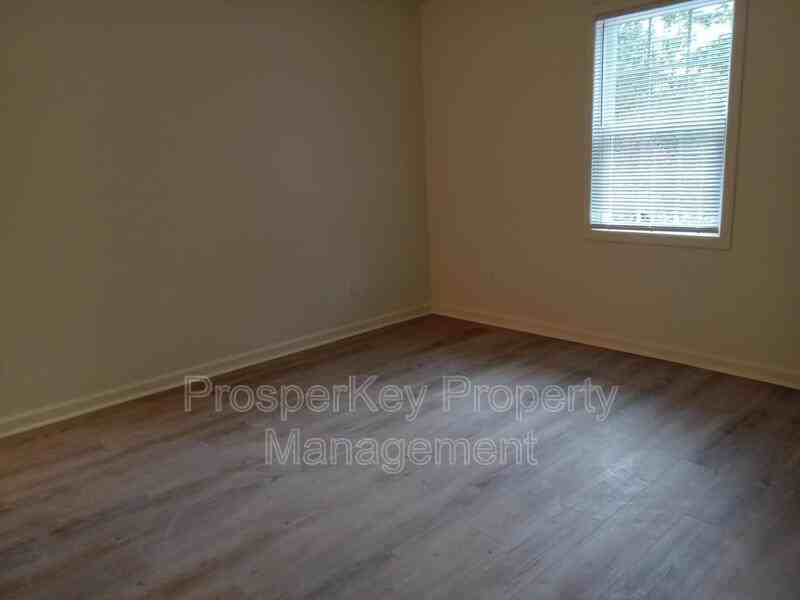 9 Hidden Valley Court - Photo 3 of 18