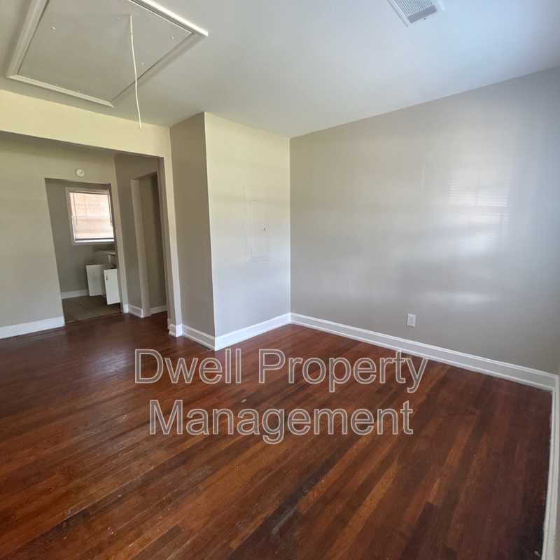 2241 Woodward Ave - Photo 5 of 5