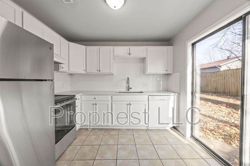 2748 N Barcelona Ave - Photo 3 of 10