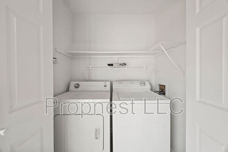 2748 N Barcelona Ave - Photo 4 of 10