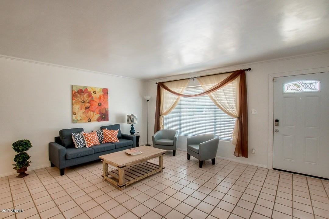 4201 West Citrus Way - Photo 4 of 14