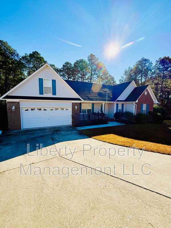 48 Commonwealth Ct - Photo 2 of 23