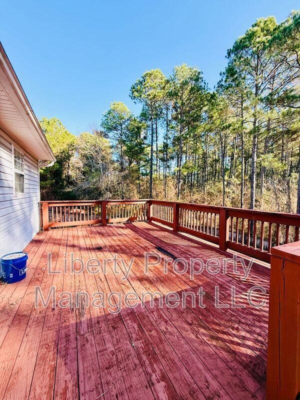 48 Commonwealth Ct - Photo 7 of 23