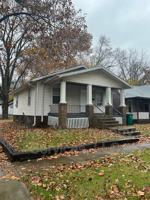 featured image of 831 S 14th St