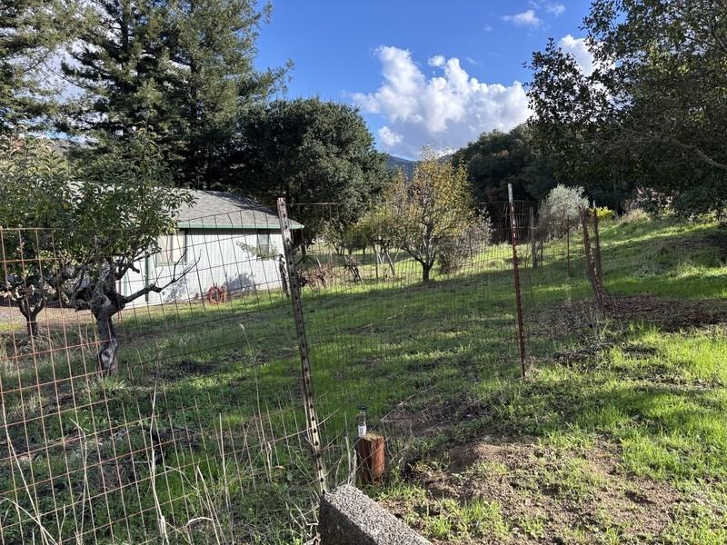 1776 Meda Ave - Photo 5 of 28