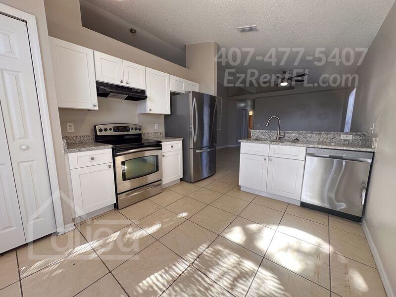 1846 Spruce Ridge Dr - Photo 7 of 21