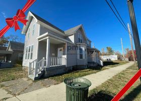 featured image of 424 East 10th Street #1