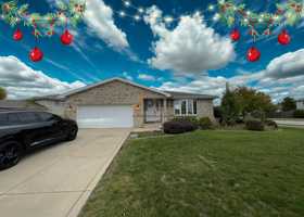 featured image of 725 Seminary Drive