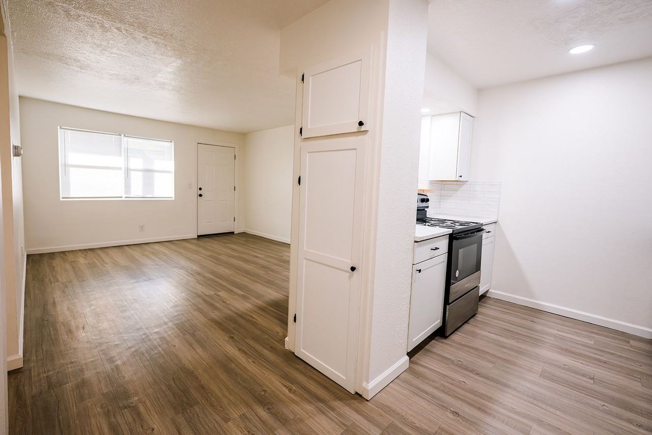 Perle At Mesta Park - Photo 6 of 48