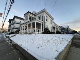 featured image of 308 Pawtucket Street