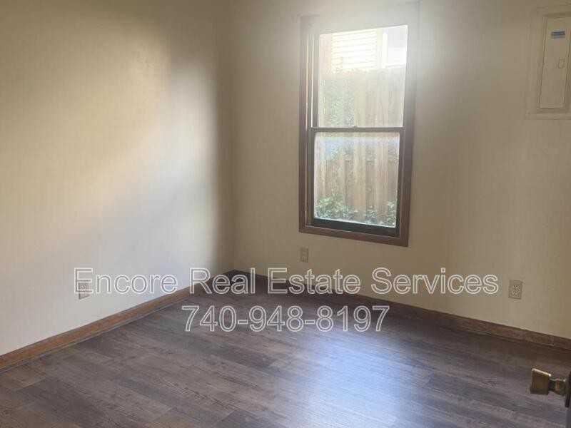 91 N Buena Vista St #B - Photo 7 of 9