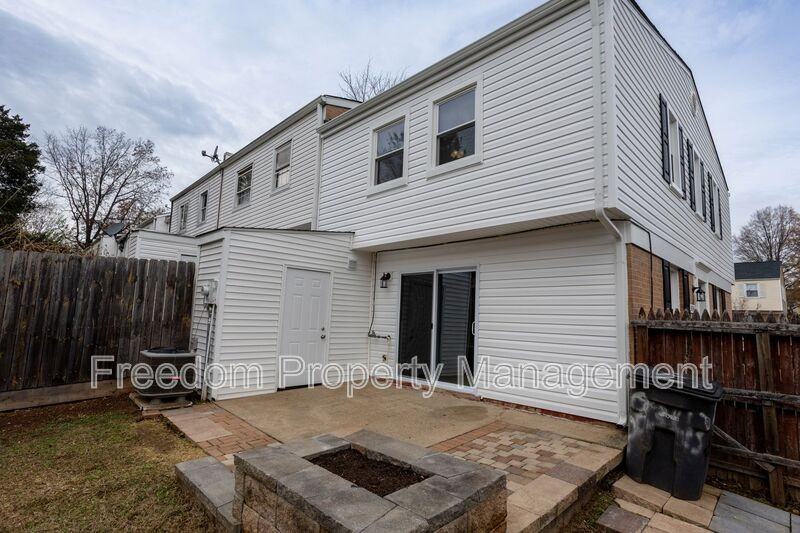 8343 Irongate Way - Photo 7 of 40