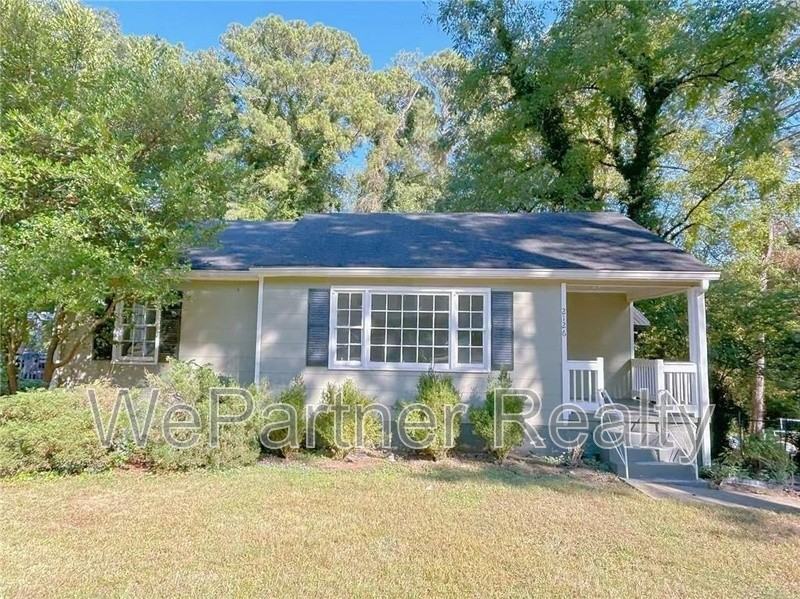 2126 Ivydale St - Photo 3 of 12