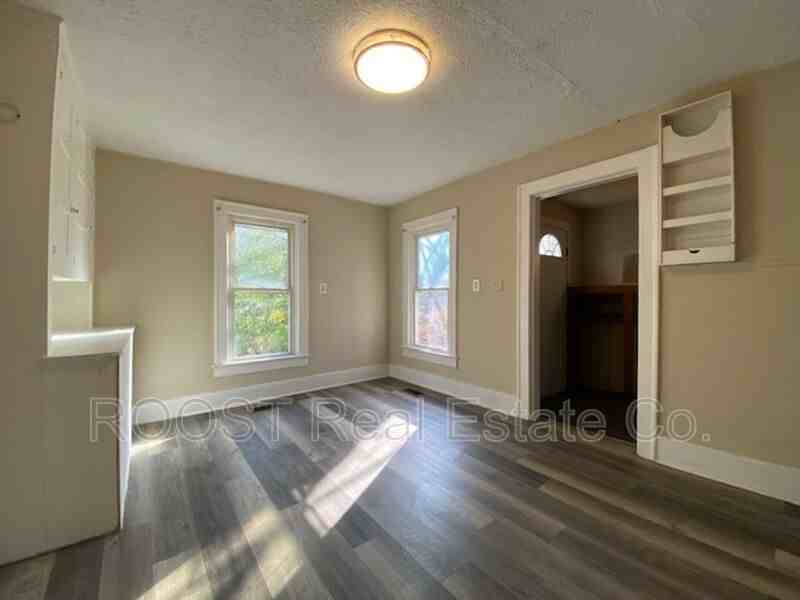 1725/1727 W High St. #1725 - Photo 4 of 9