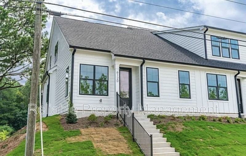 4605 Malone Ct #1-2 - Photo 5 of 34