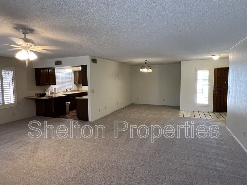 18942 N 96th Ln - Photo 6 of 17