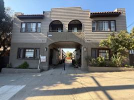 featured image of 914 Loma Vista Drive