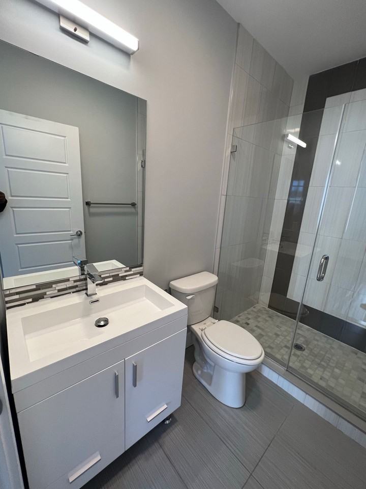 The Rebeka Residence: A Symphony of Luxury in Modern Living - Photo 5 of 50