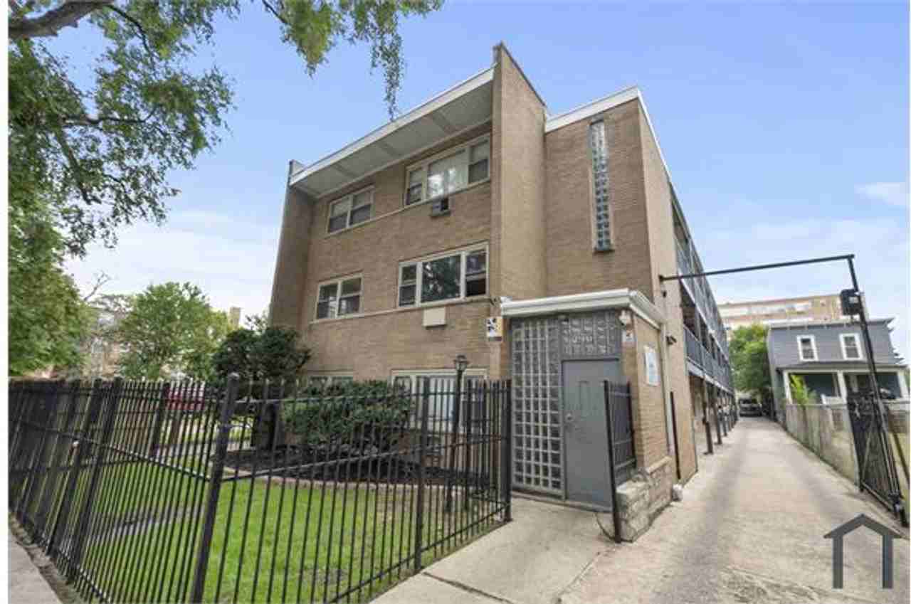 7635 S. Coles Avenue - Photo 6 of 10