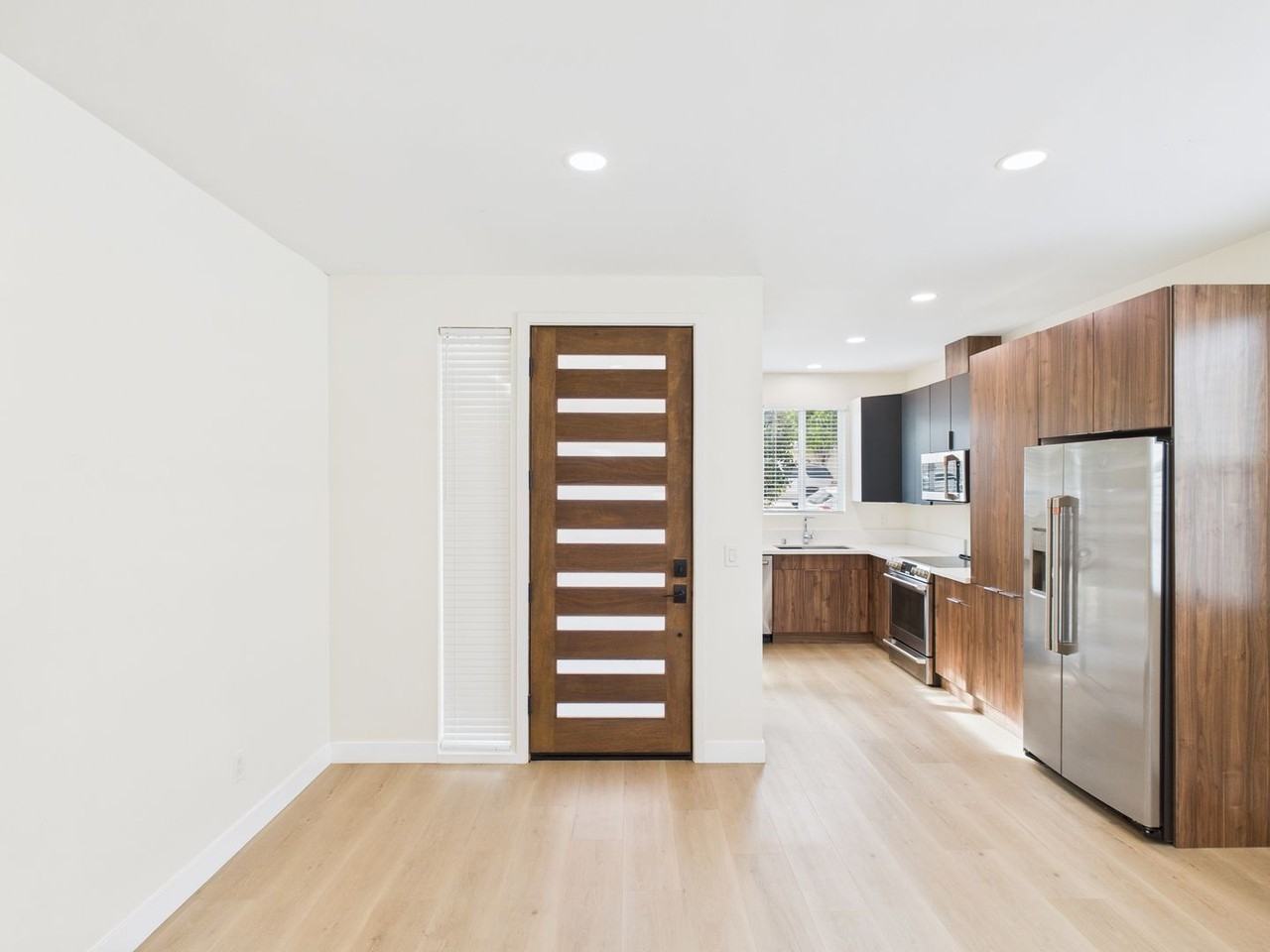 Real Saet - 4173 Georgia - Photo 7 of 39