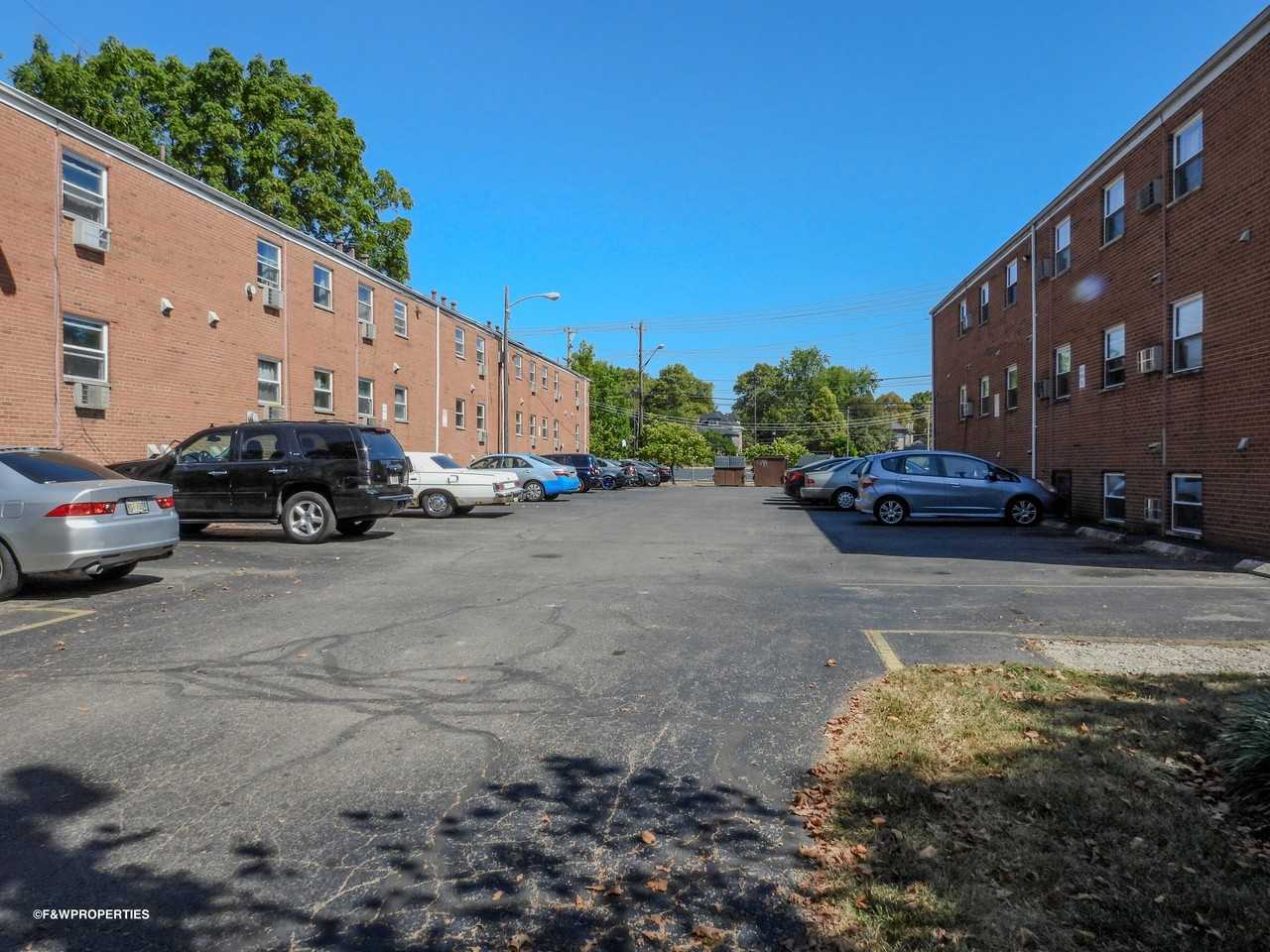 Park Plaza(58-72) - Photo 5 of 30