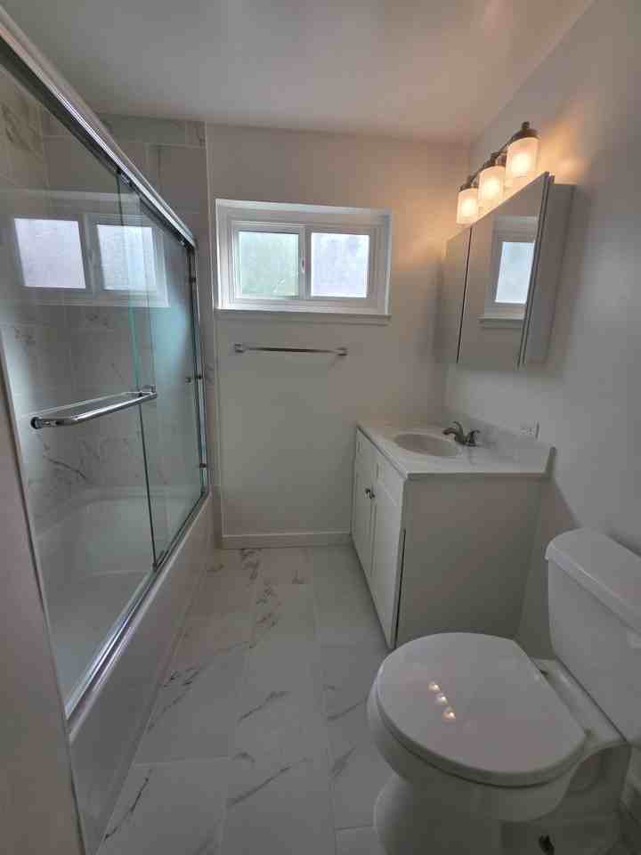 2301 Carlmont Drive - Photo 5 of 15