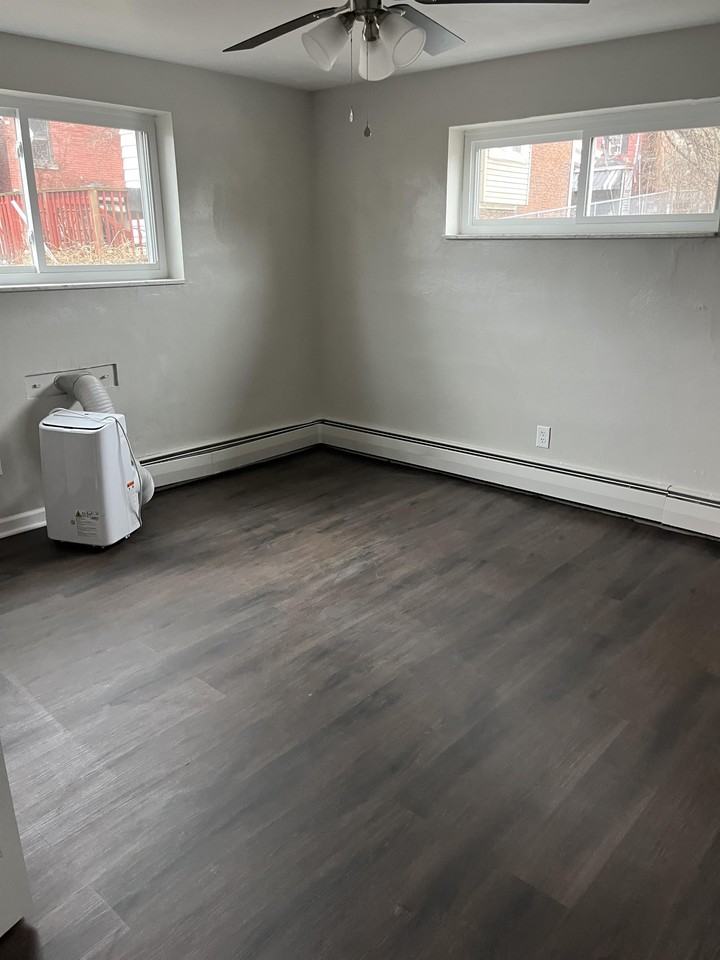 400 Swissvale Avenue - Photo 3 of 7