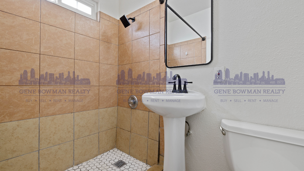 3543-45 44th St - Photo 5 of 28