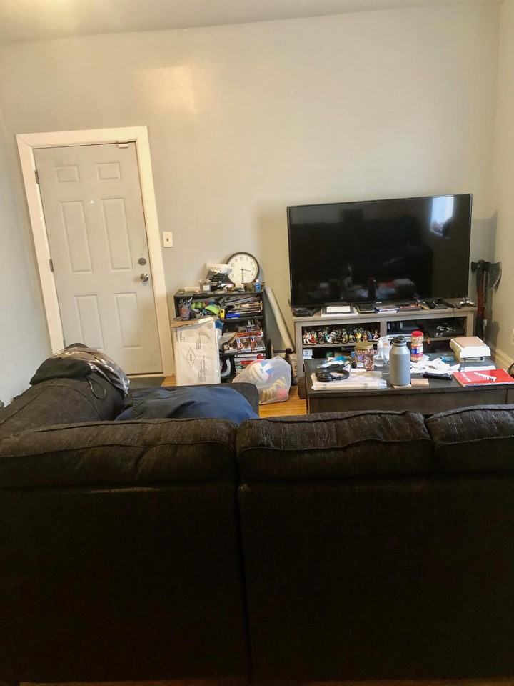 1824 West 46th - Photo 6 of 8