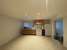 featured image of 7741 Kerrywood Crescent