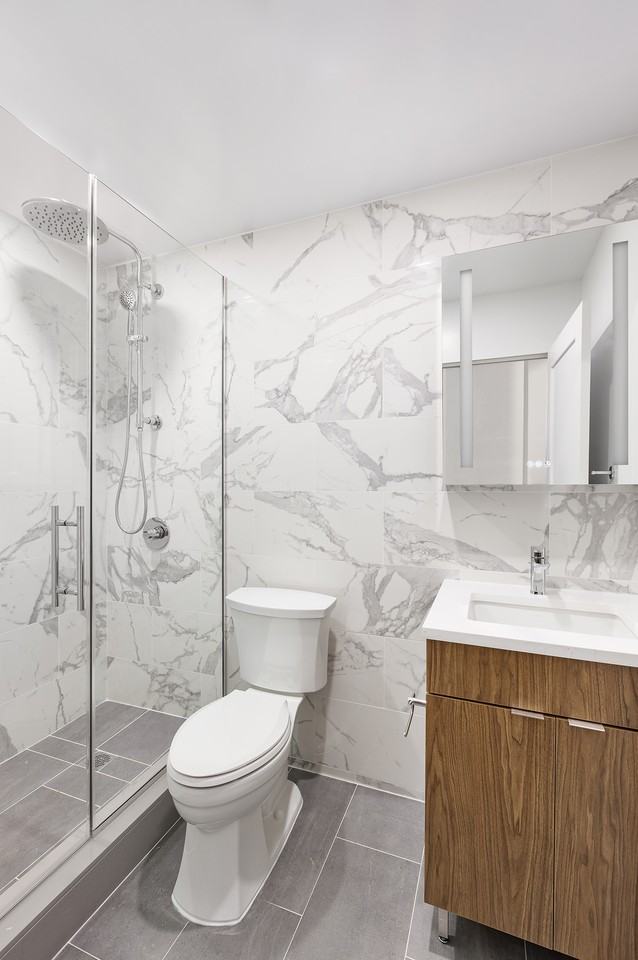 100 Jane St - Photo 7 of 13