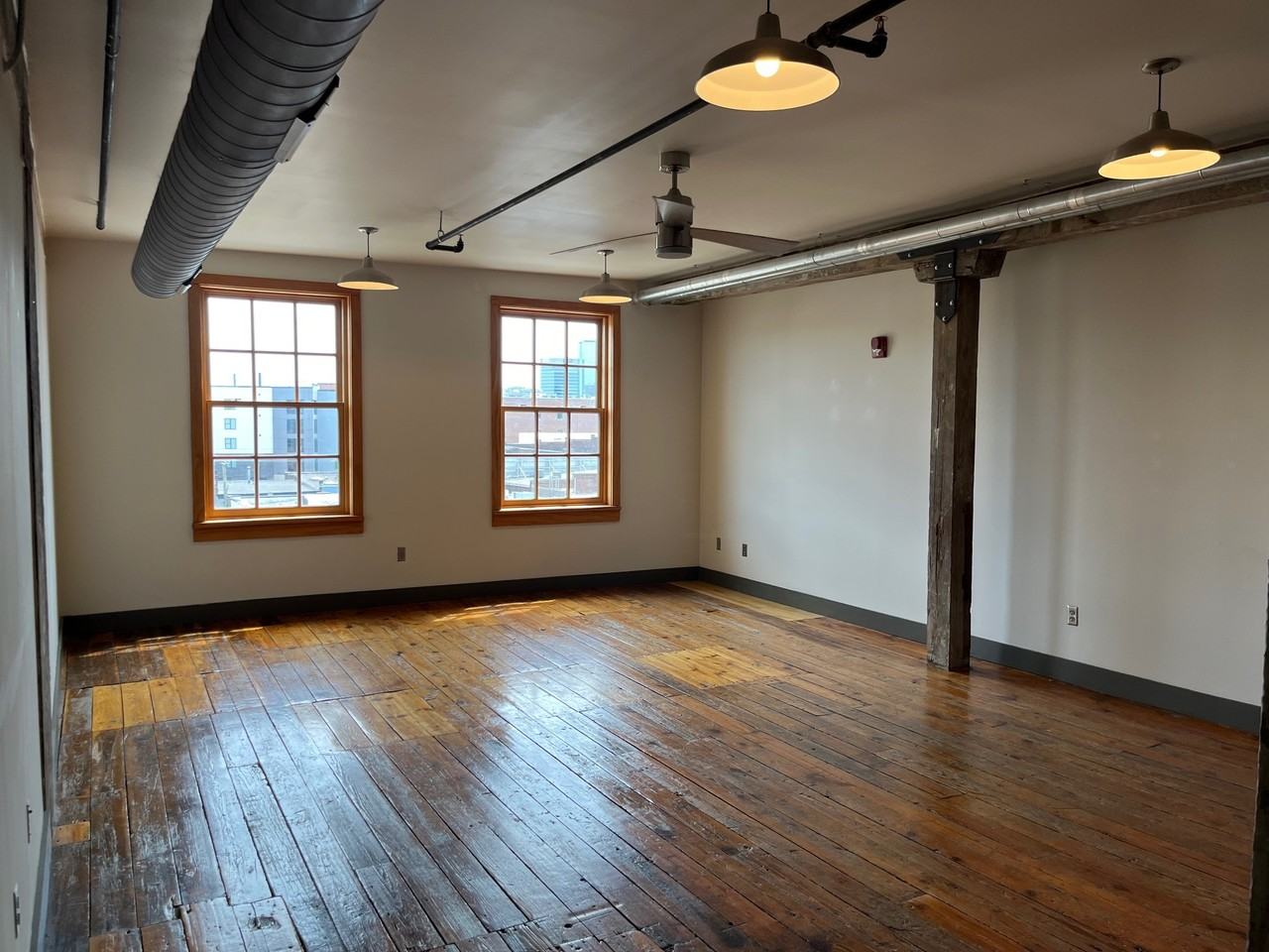 222 North Central Street - Photo 6 of 47